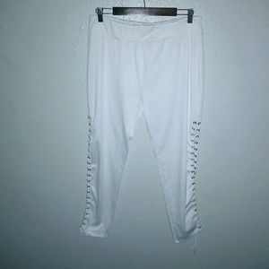 Beautiful 2X Side Laced White Pants
